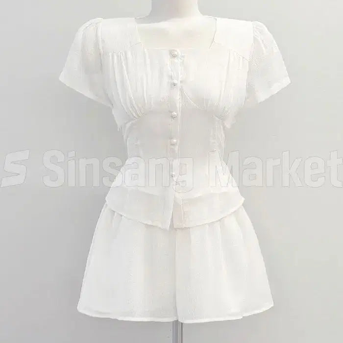 [BUNJANG] Button Point Blouse and Shorts Set Summer Setup SET / [빠른발송] 버튼 포인트 블라우스 반바지셋트 여름셋업 SET 8309
