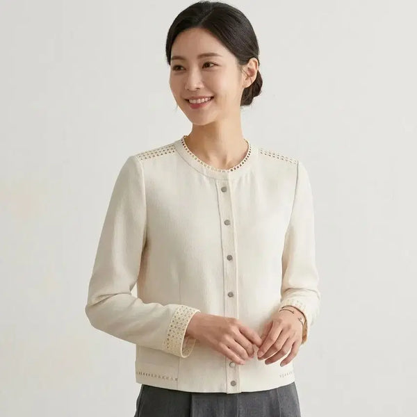 [BUNJANG] KEITH Oatmeal Punch Embroidery Jacket Blouse / KEITH 키스 라이트 오트밀 펀칭 자수 자켓형 블라우스 55