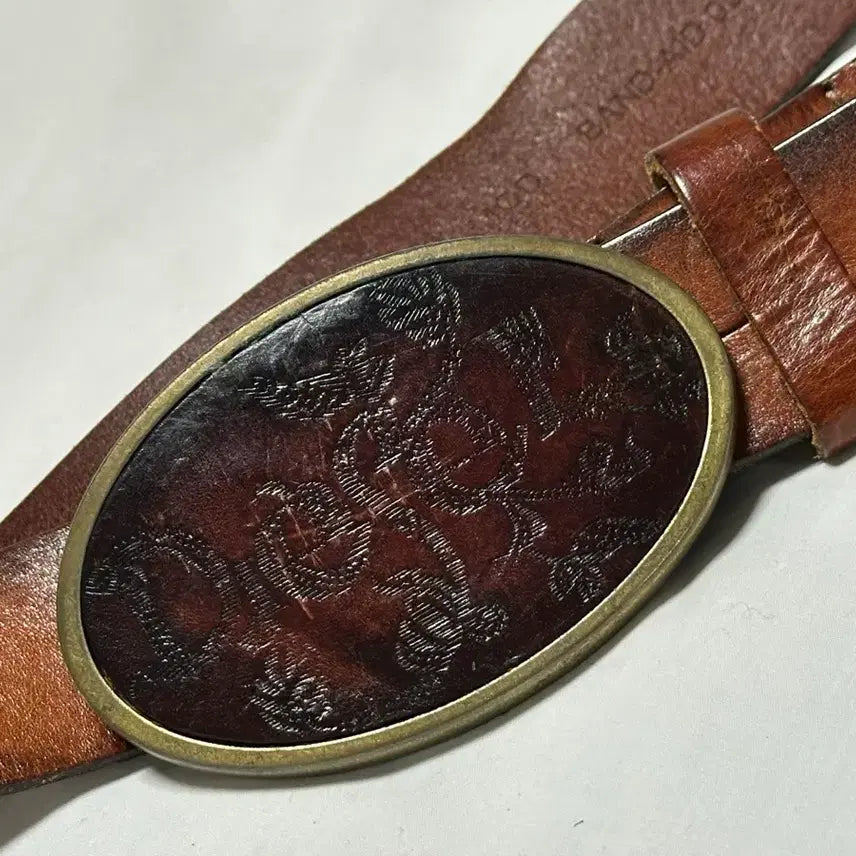 [BUNJANG] Diesel Vintage Leather Belt 34 Inch / 정품 빈티지 디젤 가죽 벨트 34인치