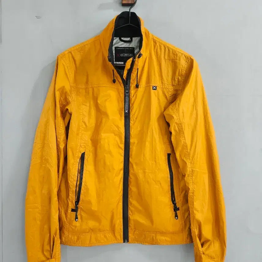 [BUNJANG] Montura Women's Sky Jacket Windbreaker S / 몬츄라 여성 스카이 자켓 바람막이 S