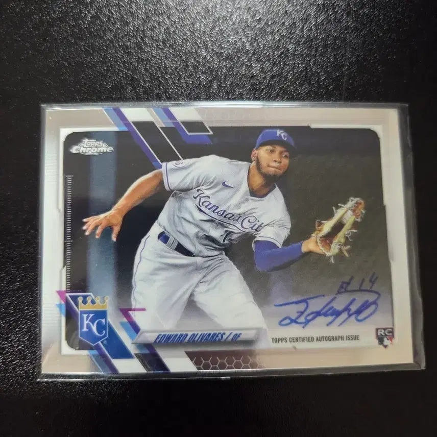 [BUNJANG] 2021 Topps Chrome Edward Olivares Autograph RC / 2021 탑스 크롬 에드워드 올리바레스 오토그래프 RC