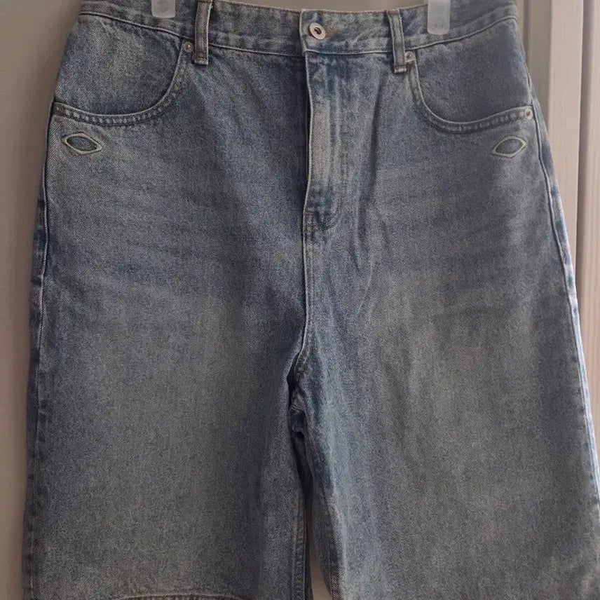 [BUNJANG] Maschiff Bermuda Denim Light Blue M / 마스치프 버뮤다 데님 라이트블루 M
