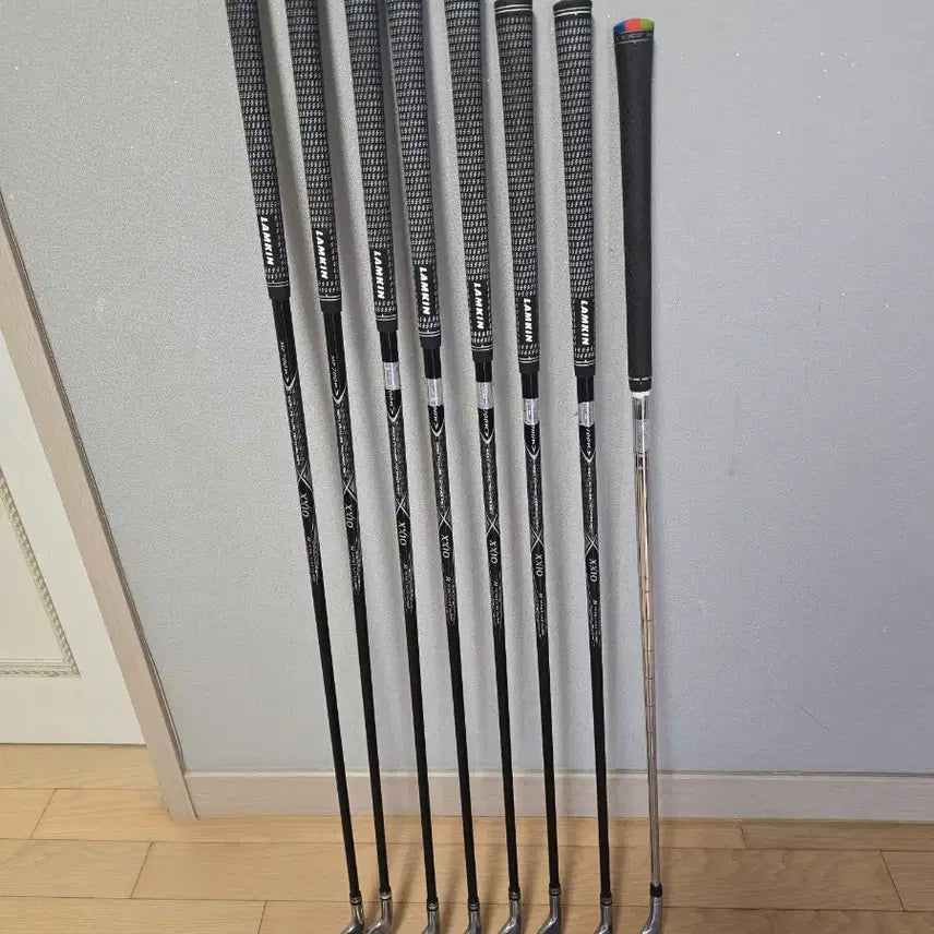 [BUNJANG] XXIO Xxiio 7 Iron Set Graphite R / 정품 젝시오7 xxio 아이언 그라파이트 R