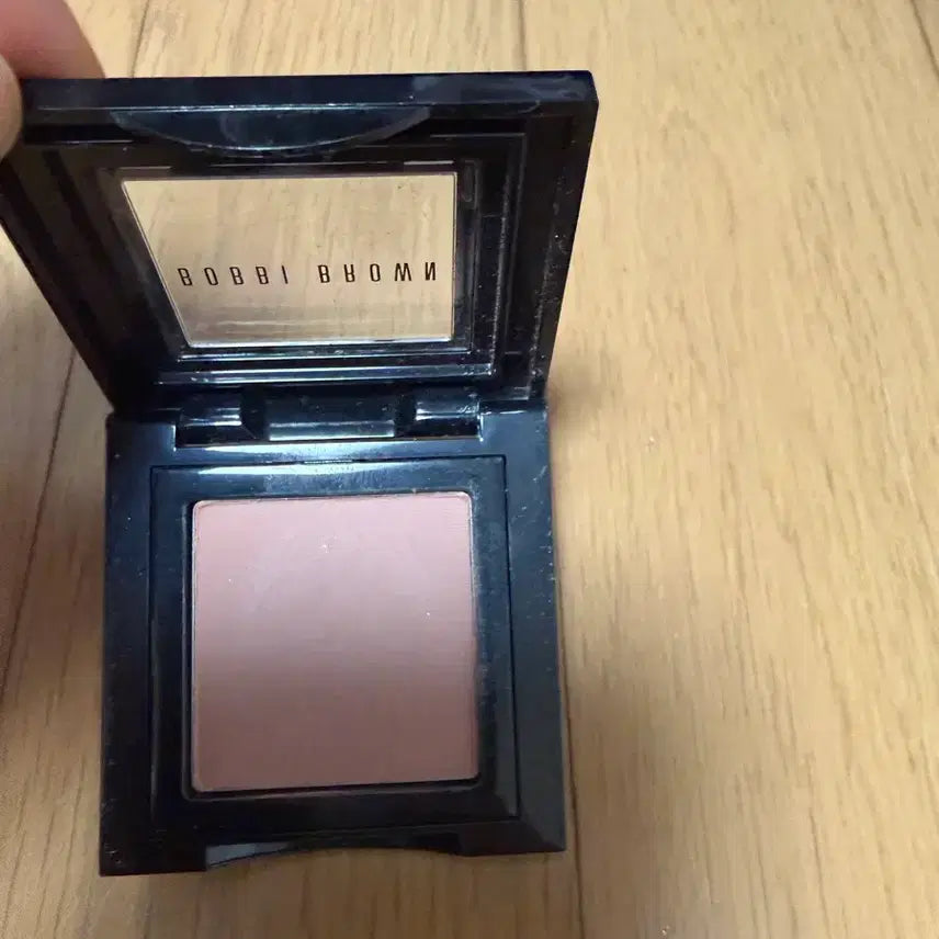 [BUNJANG] Bobbi Brown Antique Rose Eyeshadow / 바비브라운 앤티크로즈