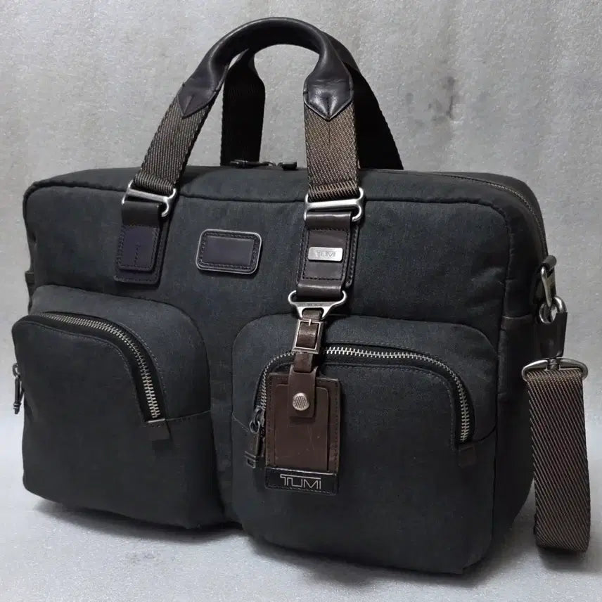 [BUNJANG] Tumi Alpha Bravo Everett Essential Tote Dark Grey Nylon Duffel Bag / 투미 알파 브라보 에버렛 에센셜 토트 22340ATH2 여행/골프가방