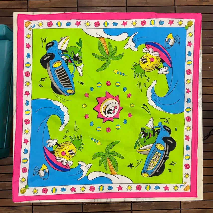 [BUNJANG] Vintage Character Bandana (59x57cm) / 빈티지 캐릭터 반다나 (59x57cm)