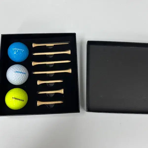 [BUNJANG] Dongsu Golf Golf Ball 3-Piece Set with Wood Golf Tees / 이동수골프 골프공3구 우드골프티세트