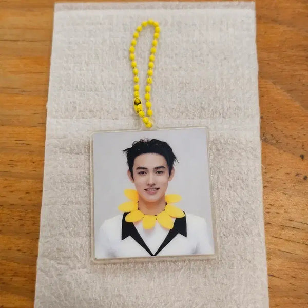 [BUNJANG] CORTIS 1st Anniversary Birthday Party Popup Random Keyring Sung Hyun / CORTIS 코르티스 성현 키링 1주년 생일파티 팝업 랜덤키링 가챠