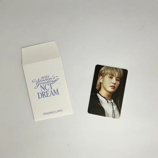 [BUNJANG] NCT DREAM Renjun 2024 Season's Greetings Photocard A_1 / 엔시티드림 런쥔 2024 시즌그리팅 포토카드 트레이딩카드 A_1 NCT DREAM RENJUN 2024 SEASON'S GREETINGS PHOTOCARD A_1
