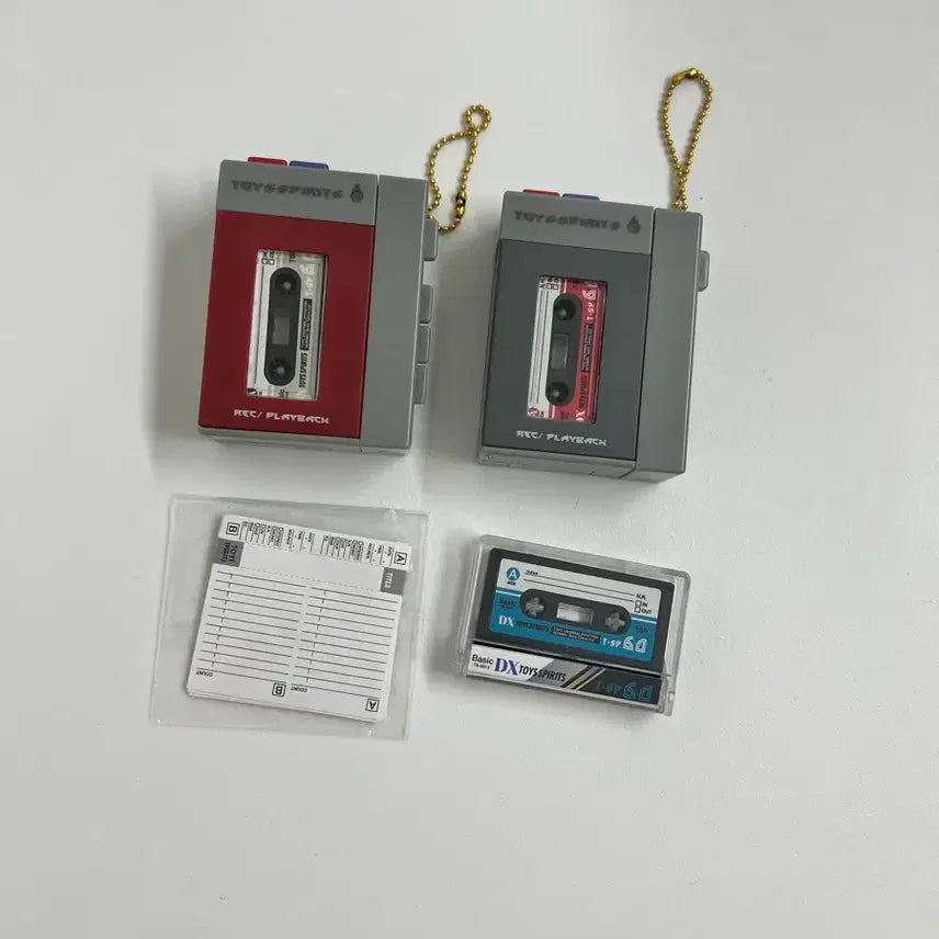[BUNJANG] Walkman Cassette Tape Gacha Keyring / 워크맨 카세트테이프 가챠 키링