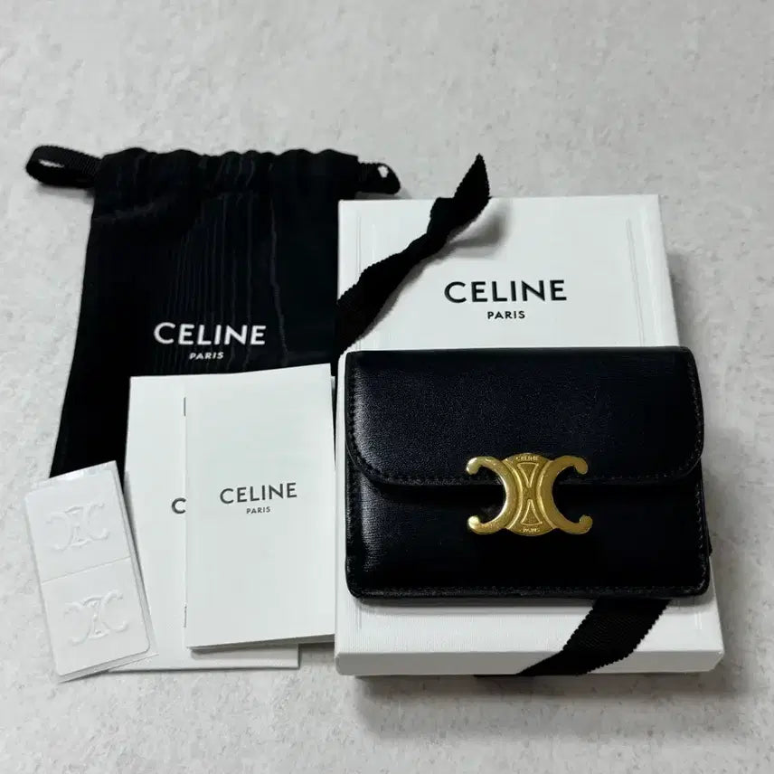 [BUNJANG] Celine Shiny Calfskin Flap Card Holder Black / 셀린느 샤이니 카프스킨 플랩 카드 홀더 블랙