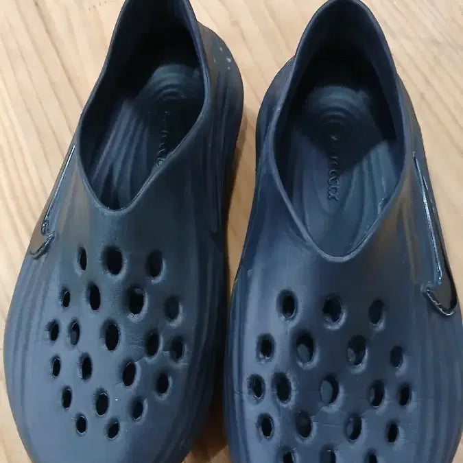 [BUNJANG] Nike ReactX Rejuvenate Black Sandals / 나이키 리액트X 리쥬버네이트 블랙 m6 w7  6y  235-240정도