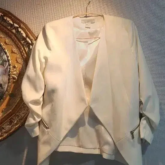 [BUNJANG] H&M White Jacket / [[H&M 흐앤므]] 화이트 자켓 2사이즈 깔끔 우아함 그잡채!