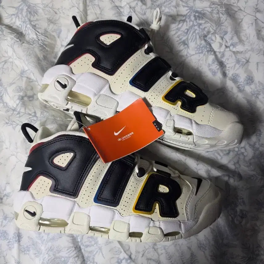 [BUNJANG] Nike Air More Uptempo White Black / 나이키 에어 모어 업템포 화이트 블랙 260 사이즈 판매합니다