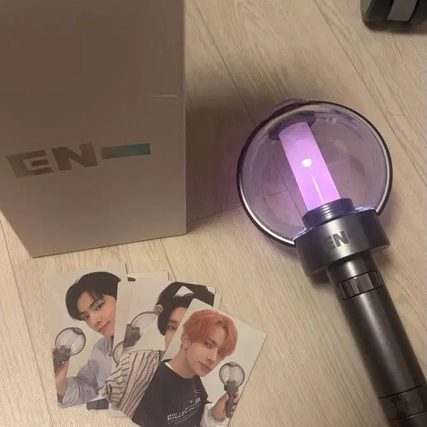 [BUNJANG] ENHYPEN Official Light Stick Ver.2 + Photocards / 엔진봉 2