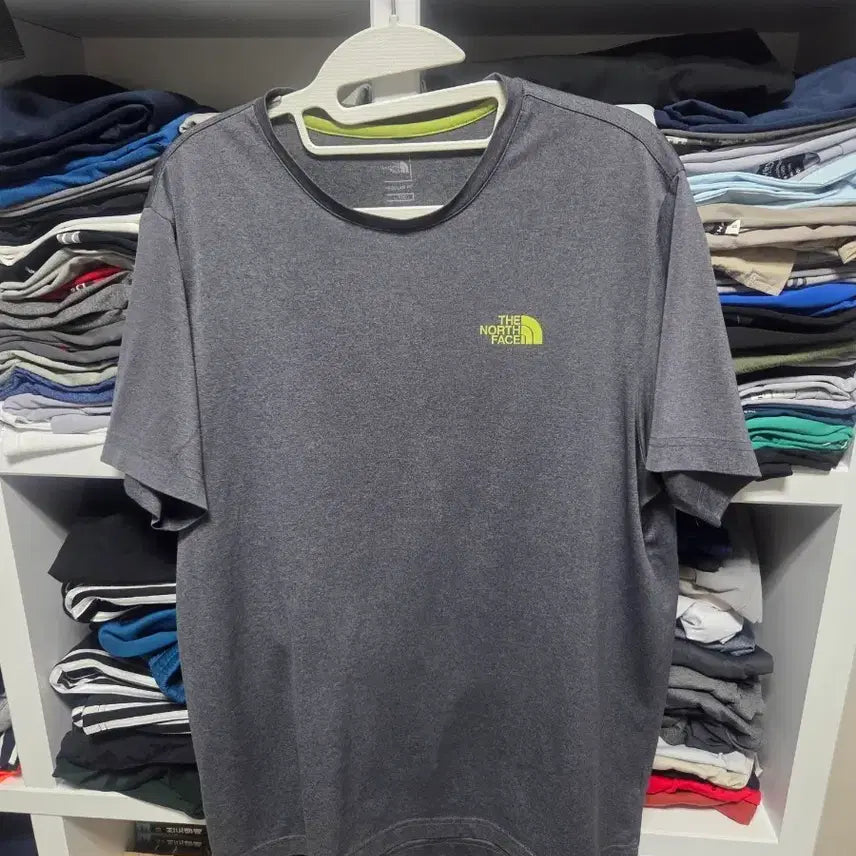 [BUNJANG] The North Face Gray T-Shirt Size 100 / 노스페이스 반팔티 그레이 100