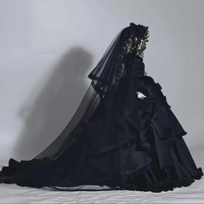 [BUNJANG] Dollfie Dream MSD/MDD Black Wedding Dress (40cm) / 40cm) 돌피드림 구관 검정 웨딩드레스 팝니다 msd, mdd, dd 구체관절인형