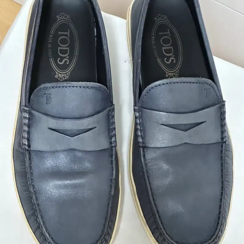 [BUNJANG] Tod's Navy Driving Shoes Loafers / 토즈 드라이빙슈 네이비 로퍼 7. 5