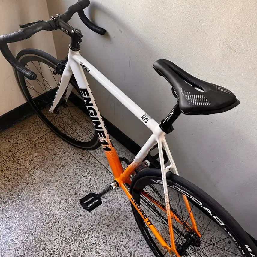 [BUNJANG] Engine11 Vortex Complete Bicycle / 판완판완엔진11볼텍스 완차