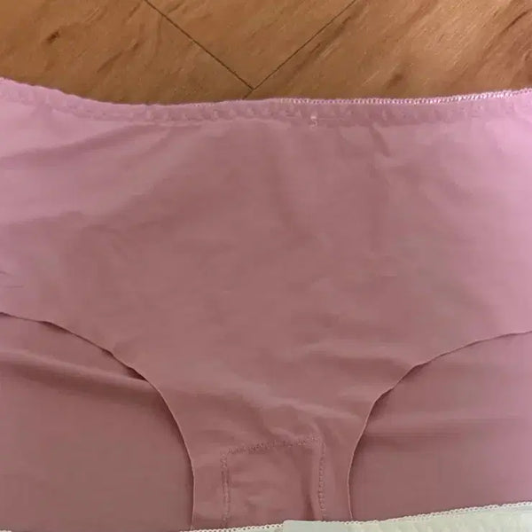 [BUNJANG] Pink Soft Material Comfortable Underwear / 속옷 팔아요(중고)