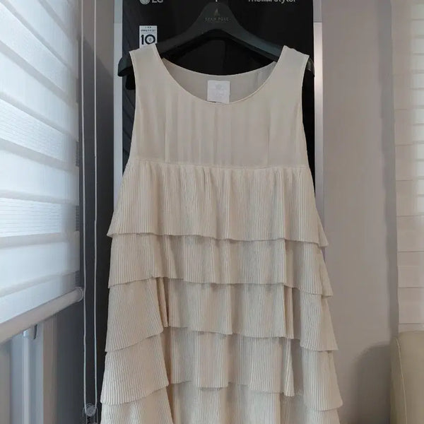 [BUNJANG] OSSECON Beige Ruffle Frill Dress Size 55 / (최종) 오즈세컨 베이지 러플 프릴 원피스 55