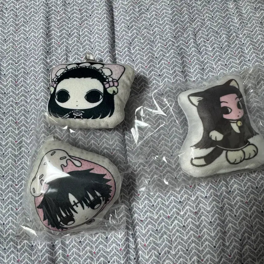 [BUNJANG] Hunter x Hunter Illumi & Chrollo Cushion Keyring Bundle Set / 젯젯님 zz님 천사님 헌터헌터 이르미 클로로 쿠션키링 일괄