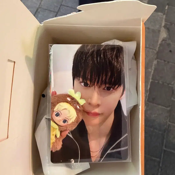 [BUNJANG] Pop Mart RIIZE Fluffy Club Series Plush Keychain Secret (Eunseok) + Photocard / [정품]팝마트 RIIZE 플러피 클럽 시리즈 인형 키링 시크릿(은석)+포토카드 미개봉