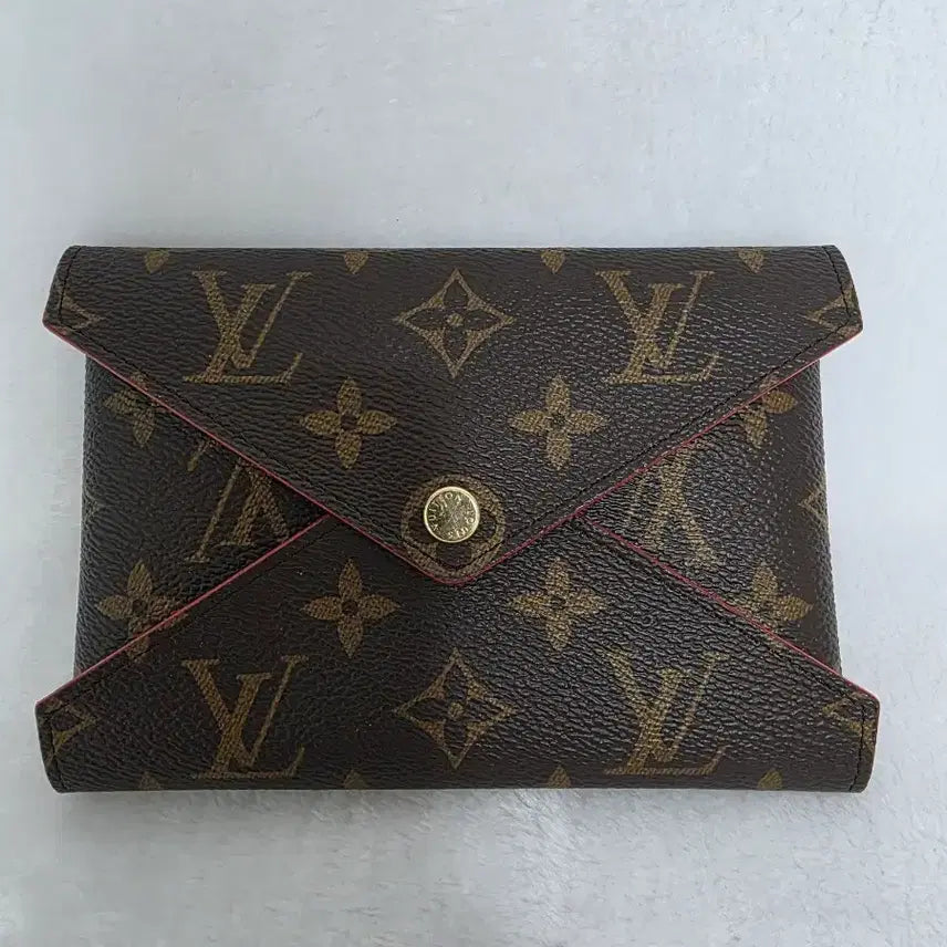 [BUNJANG] Louis Vuitton Kirigami Monogram Medium Pouch / 루이비통 키리가미 모노그램, 중 사이즈