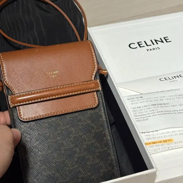 [BUNJANG] Celine Triomphe Phone Pouch Mini Bag / 셀린느 트리오페 폰 박 파우치 미니백