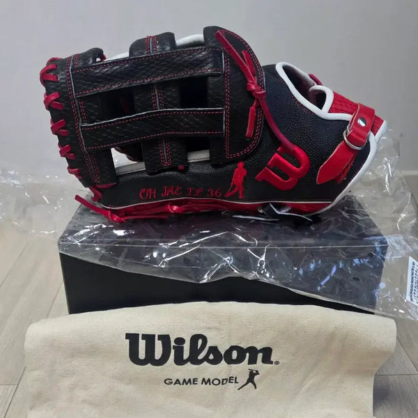 [BUNJANG] Wilson A2K O'JAIIL Model 1B Glove (Left Hand) / 윌슨a2k 호프 오재일모델 1루미트좌투