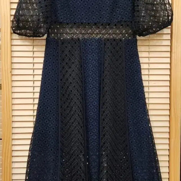 [BUNJANG] Sandro Maria Eyelet Lace Dress / 산드로 마리아 아일렛 레이스 원피스