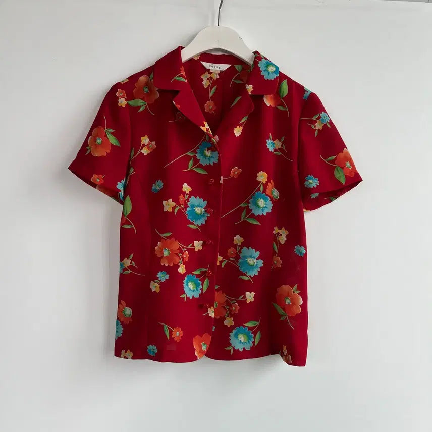 [BUNJANG] Grviy Red Flower Pattern Short Sleeve Shirt / Grviy 레드 플라워 패턴 반팔 셔츠