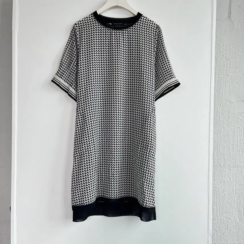 [BUNJANG] Rene & Marcus Patterned Long Dress / 르니앤맥코이 패턴 롱 원피스