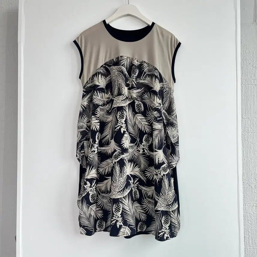 [BUNJANG] Tropical Pattern Colorblock Sleeveless Dress / 열대 패턴 배색 민소매 원피스