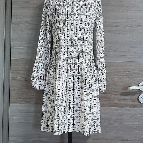 [BUNJANG] Maje Patterned Pleated Dress Size 36 / 마쥬 패턴 원피스 상태최상