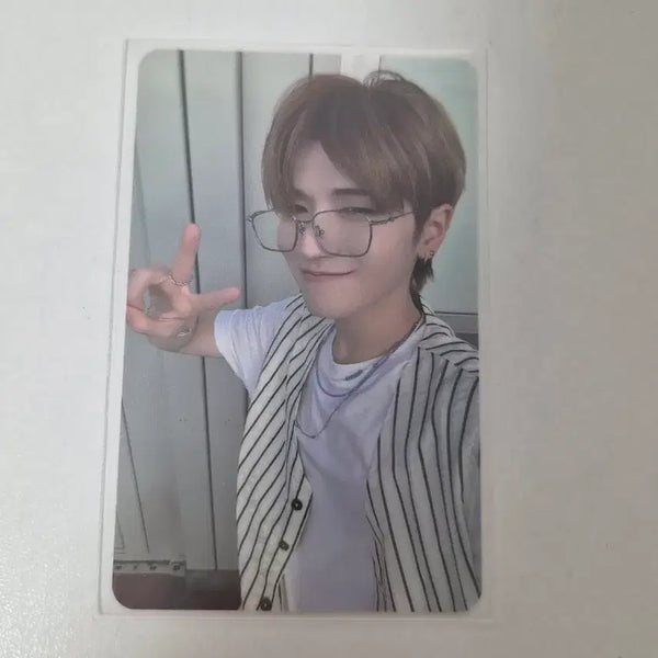 [BUNJANG] BOYNEXTDOOR Riwoo Lucky Draw Photocard / 보넥도 리우 파스테 럭드 포카