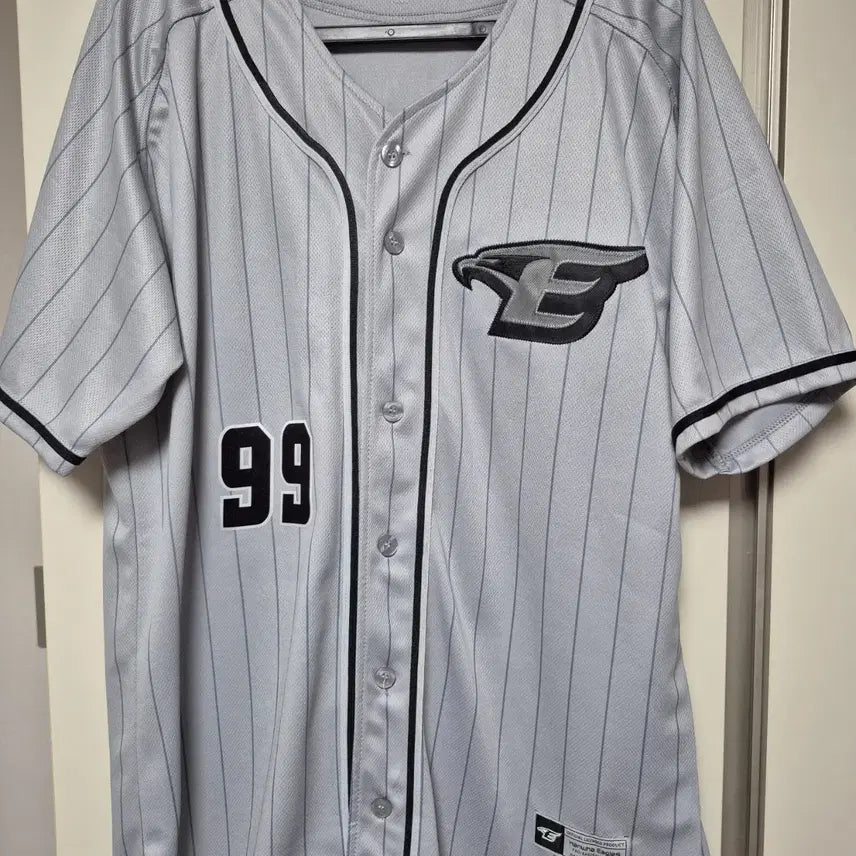 [BUNJANG] Hanwha Eagles Authentic Ryu Hyun Jin Jersey Size 110 / 한화이글스 정품 유니폼 110사이즈 류현진 마킹 판매합니다