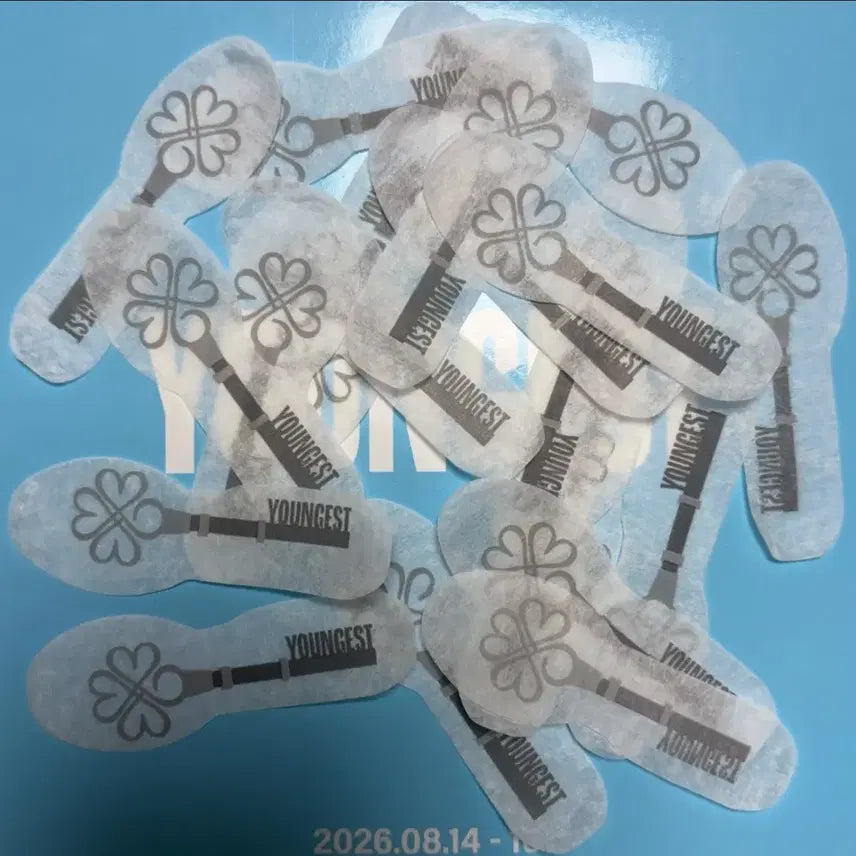 [BUNJANG] Young K "YOUTH" Confetti Set / 영케이 영기스트 열쇠 컨페티
