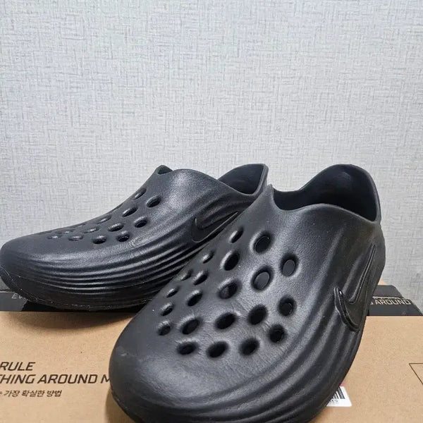 [BUNJANG] Nike React Rejuvenate Black Men's Shoes / 나이키 리액트 리주버네이트 블랙 270