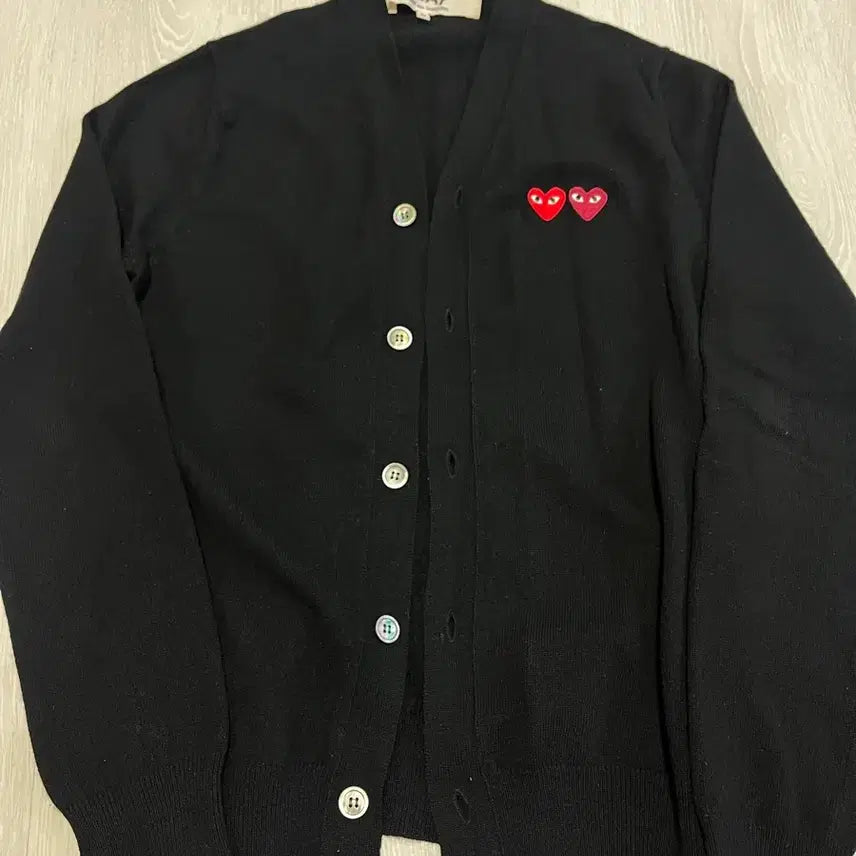 [BUNJANG] Comme des Garçons Double Heart Cardigan M / 꼼데가르송 더블하트 가디건 M