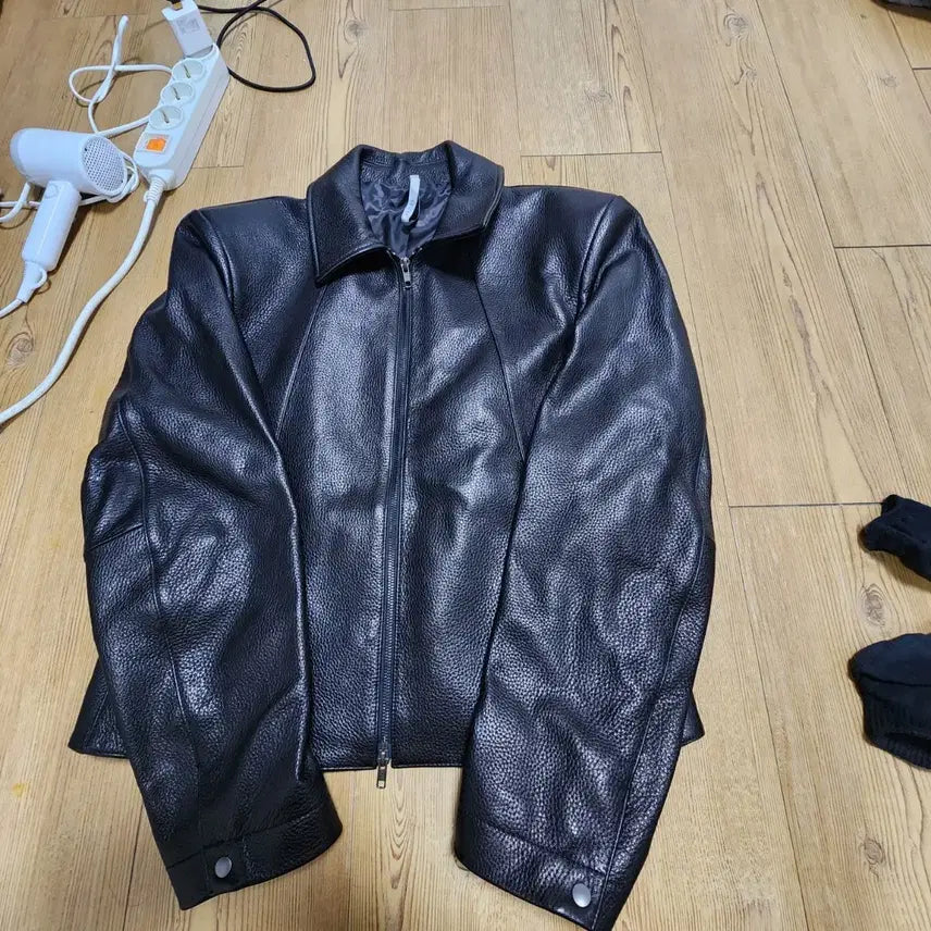 [BUNJANG] Noir Goat Shrunken Leather Jacket / 노이어 고트 슈렁큰 레더