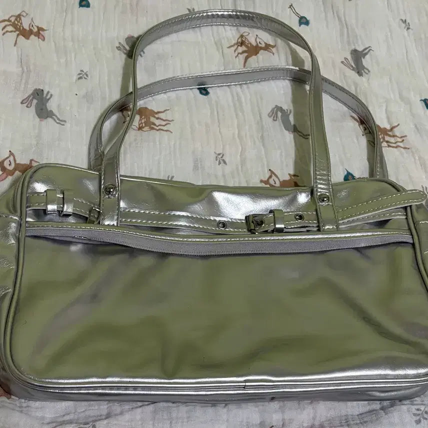 [BUNJANG] Ita Bag Silver / 덕질가방 이타백 실버