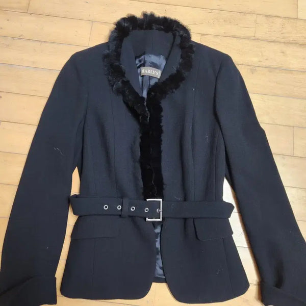 [BUNJANG] Marlies Black Fur Trimmed Belted Jacket / 마를리즈 블랙 퍼 트리밍 벨트 자켓 165