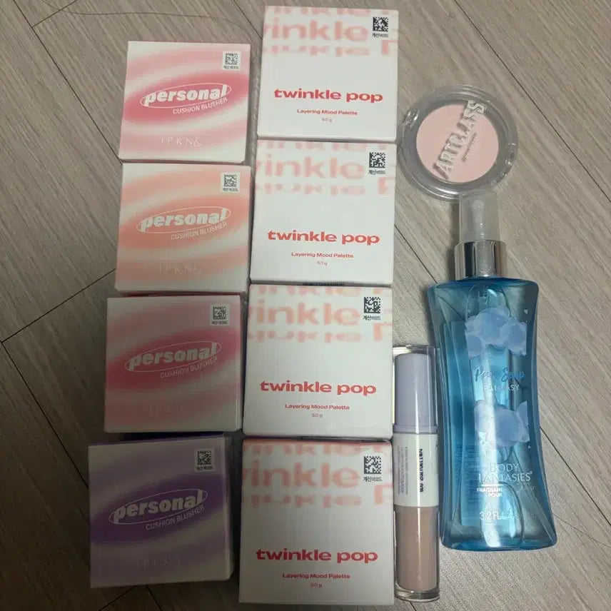 [BUNJANG] Twinkle Pop Eyeshadow Palette & Inpkin Cushion Blusher Bundle Set / 일괄) 퍼스널 쿠션 블러셔, 트윙클팝 아이팔레트 외 화장품
