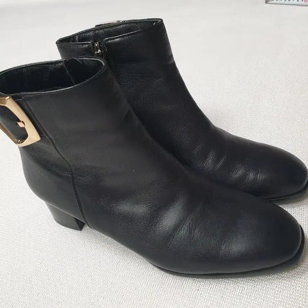 [BUNJANG] Tandy Black Ankle Boots with Gold Buckle Zipper - Size 230 / 탠디 앵클부츠 블랙 금장 버클 집업 부츠 230