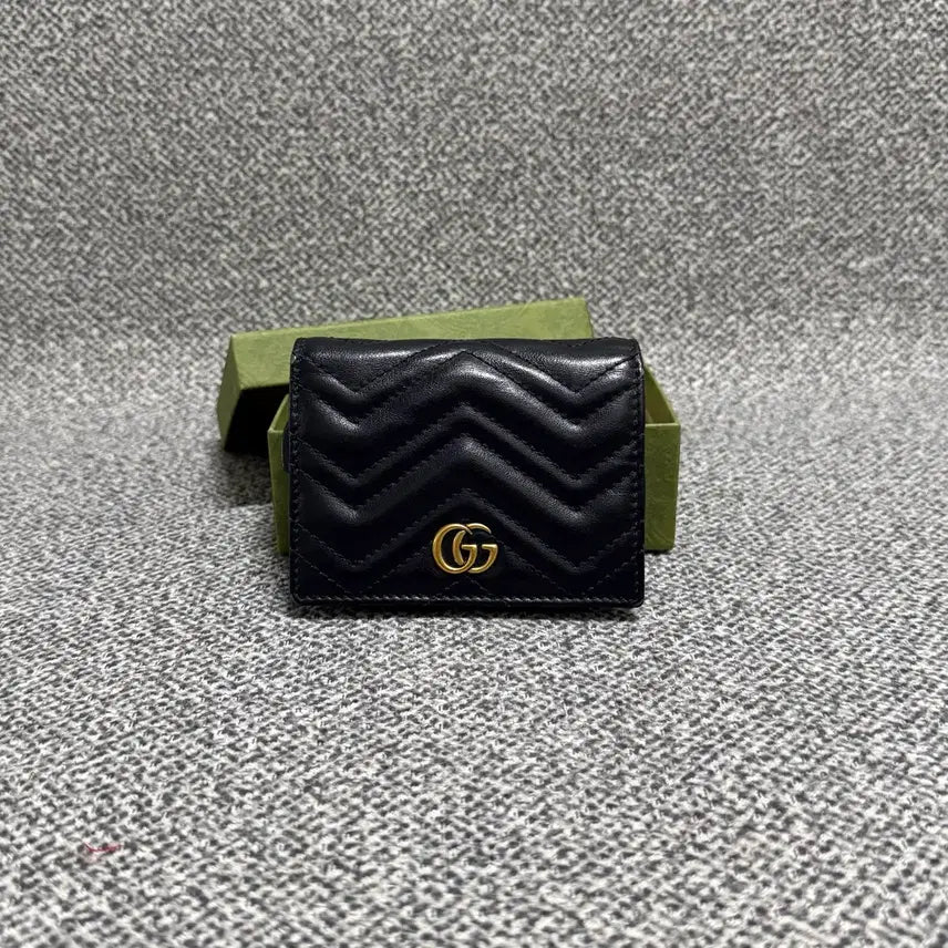[BUNJANG] Gucci GG Marmont Matelassé Black Bi-fold Wallet / 구찌 GG 마몬트 마틀라세 블랙 반지갑