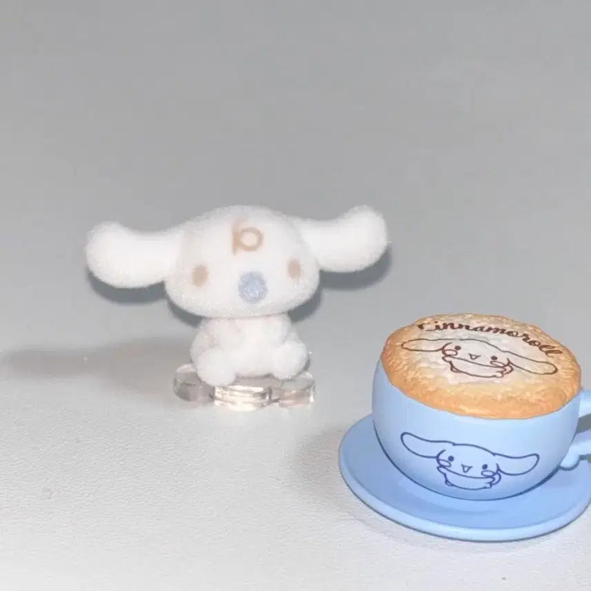 [BUNJANG] Cinnamoroll Surprise Mix Milk Fluffy / 시나모롤 서프라이즈믹스 밀크 플로키