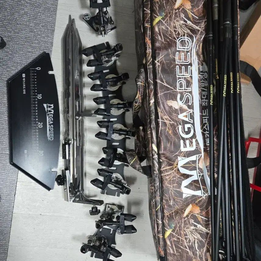 [BUNJANG] Mega Speed 9-Tier Fishing Rod Pod with Ground Stake Set / 메가스피드 9단 낚시받침틀 땅꽂이셋