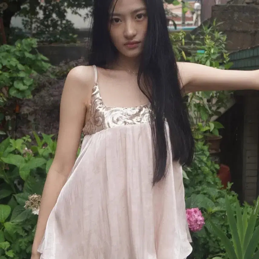 [BUNJANG] Muse Museum Sequin Satin Dress - Pink / 뮤즈뮤지엄 Sequin Satin Dress - Pink