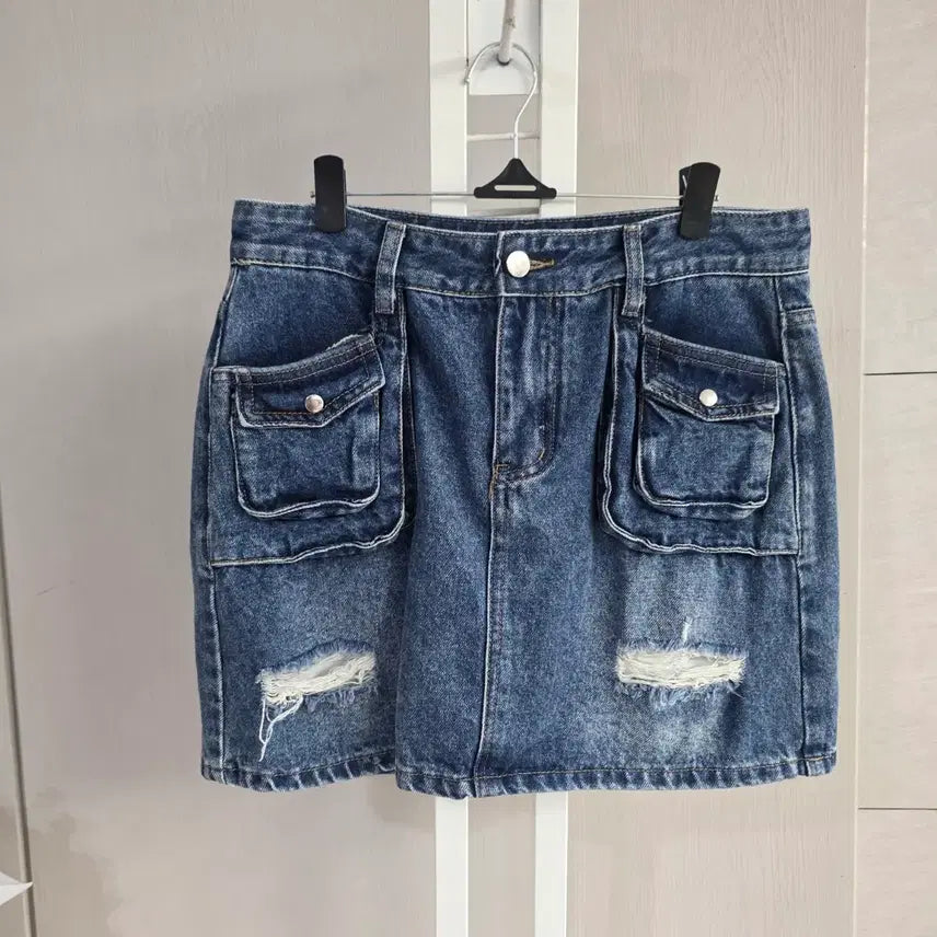 [BUNJANG] MAJA Blue Denim Cargo Skirt / 마쟈 청 데님 카고 스커트 """
